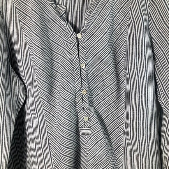 Womens J Jill Linen 1/2 Button V Neck Striped Tunic Gray White LP Long Sleeve - Picture 6 of 9